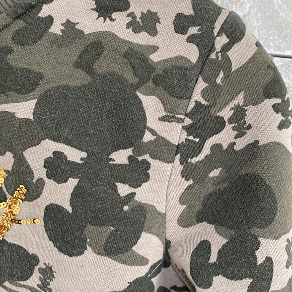 Snoopy & Woodstock Camouflage Sweatshirt - Picture 5 of 7